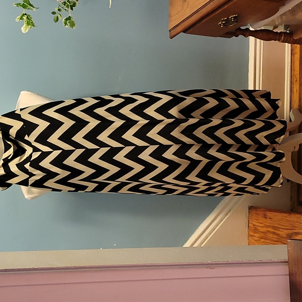 Laura Scott Petite Skirt